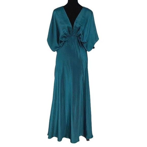 Dress Forum Womens Bat Wing Sleeve Satin Maxi Dress Deep Jasper Size Medium NWT - Picture 2 of 12